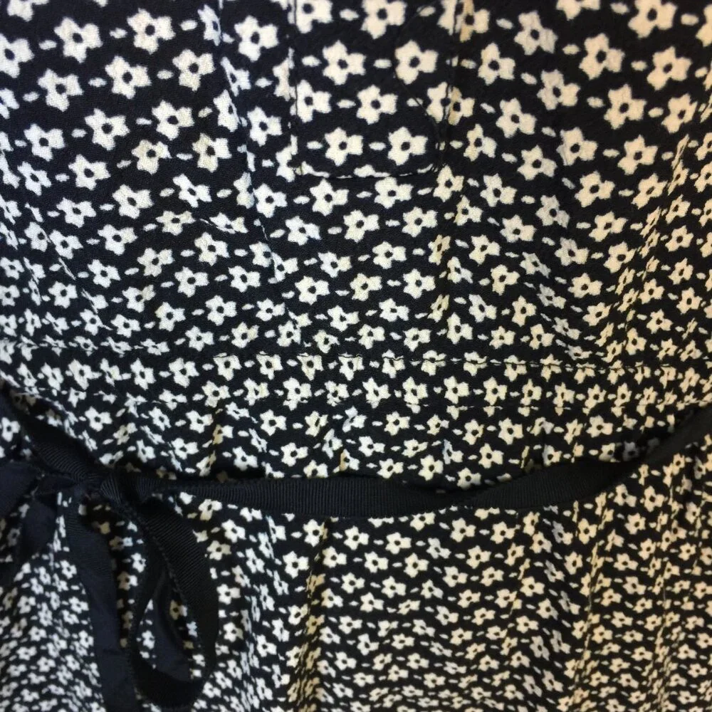 Ann Taylor Loft Mini Dress Size 8 Womans Black Floral Short Sleeve Elastic Waist - Picture 11 of 15